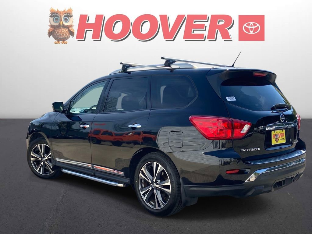 Used 2018 Nissan Pathfinder Platinum w/ Cargo Package FWD image 5