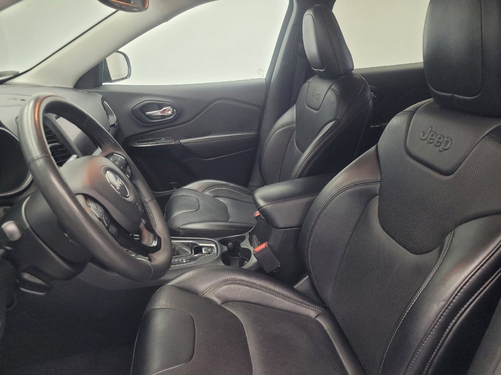 Used 2023 Jeep Cherokee Altitude Lux image 17