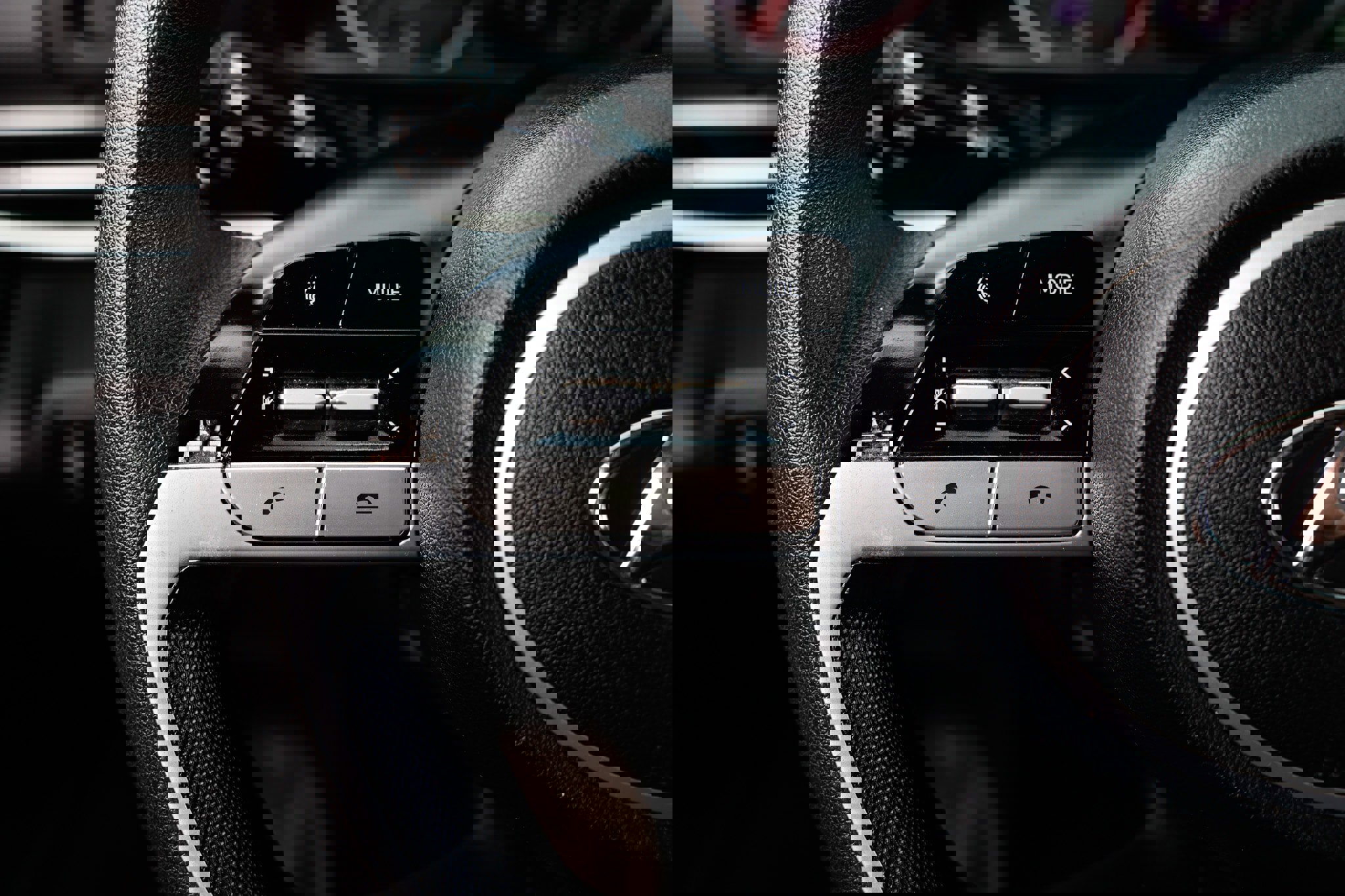 Used 2023 Hyundai Elantra SEL image 29