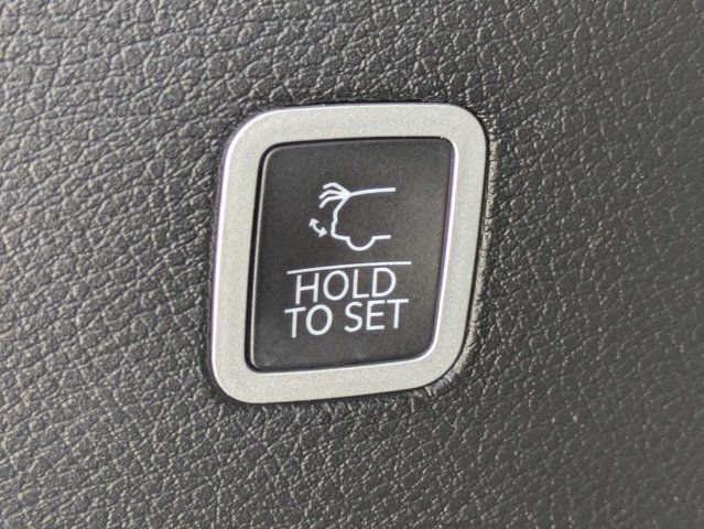 Used 2022 Jeep Wagoneer Series II RWD image 13