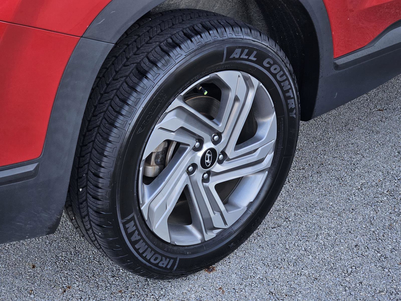 Used 2023 Hyundai Santa Fe SEL image 9