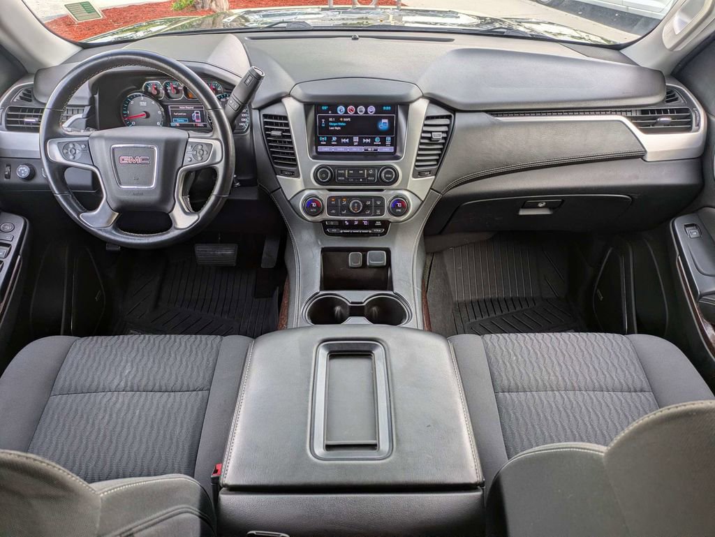 Used 2018 GMC Yukon SLE w/ SLE Value Package image 21
