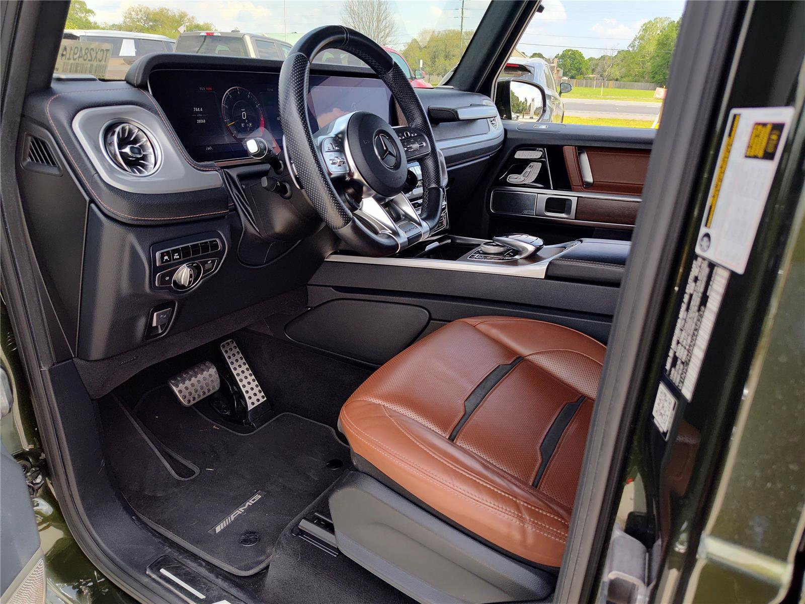 Used 2022 Mercedes-Benz G 63 AMG 4MATIC image 2