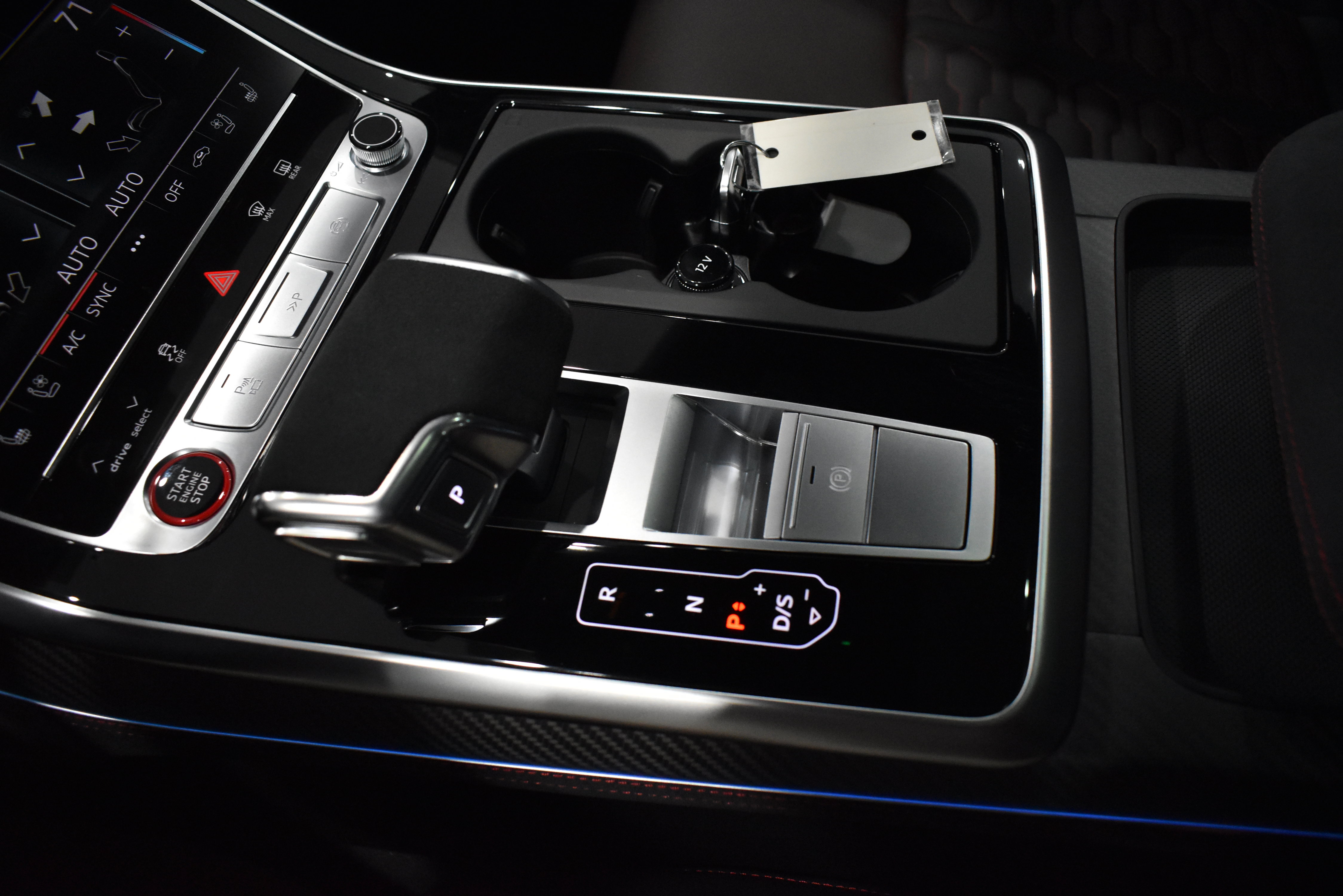 New 2026 Audi RS Q8 performance image 27