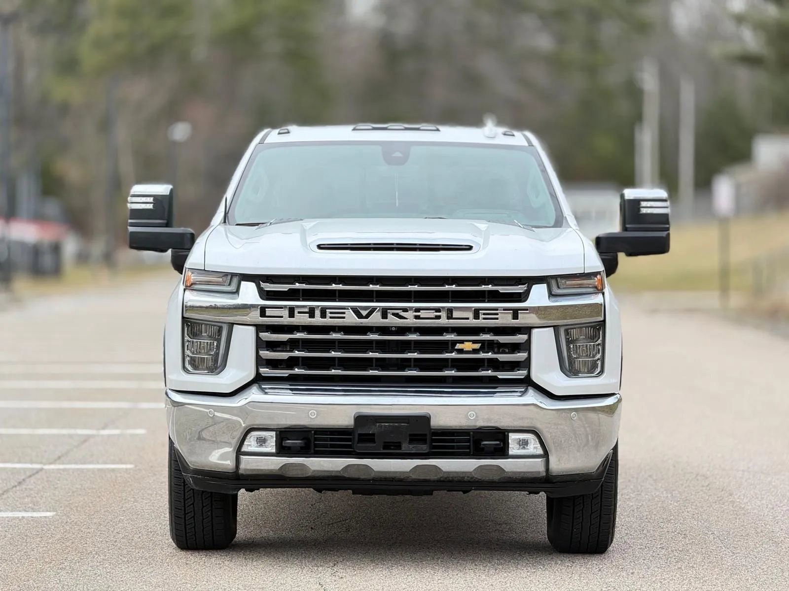 Used 2020 Chevrolet Silverado 2500 LTZ w/ LTZ Plus Package image 3