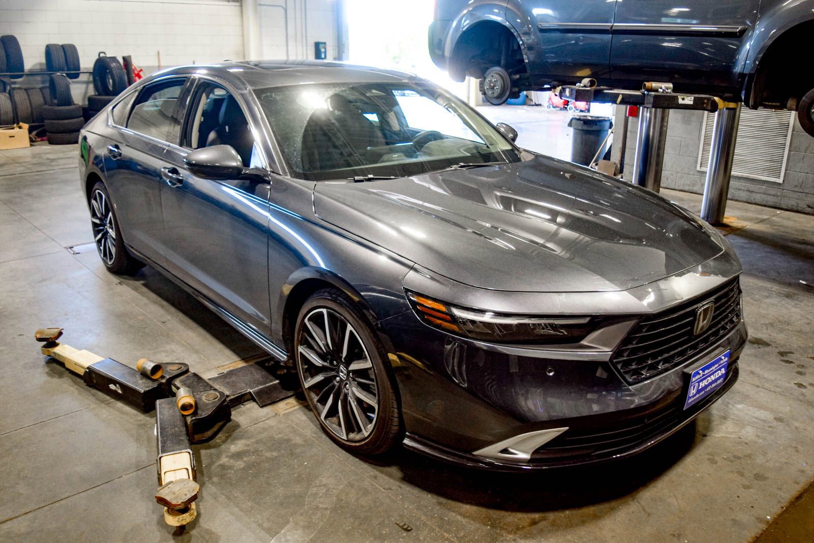 Used 2023 Honda Accord Touring image 4