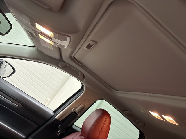 Used 2023 MAZDA CX-5 Carbon Edition image 19