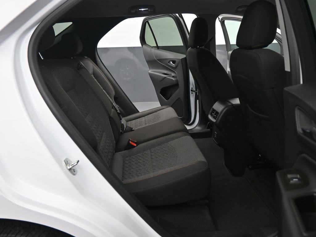 Used 2024 Chevrolet Equinox LT image 15