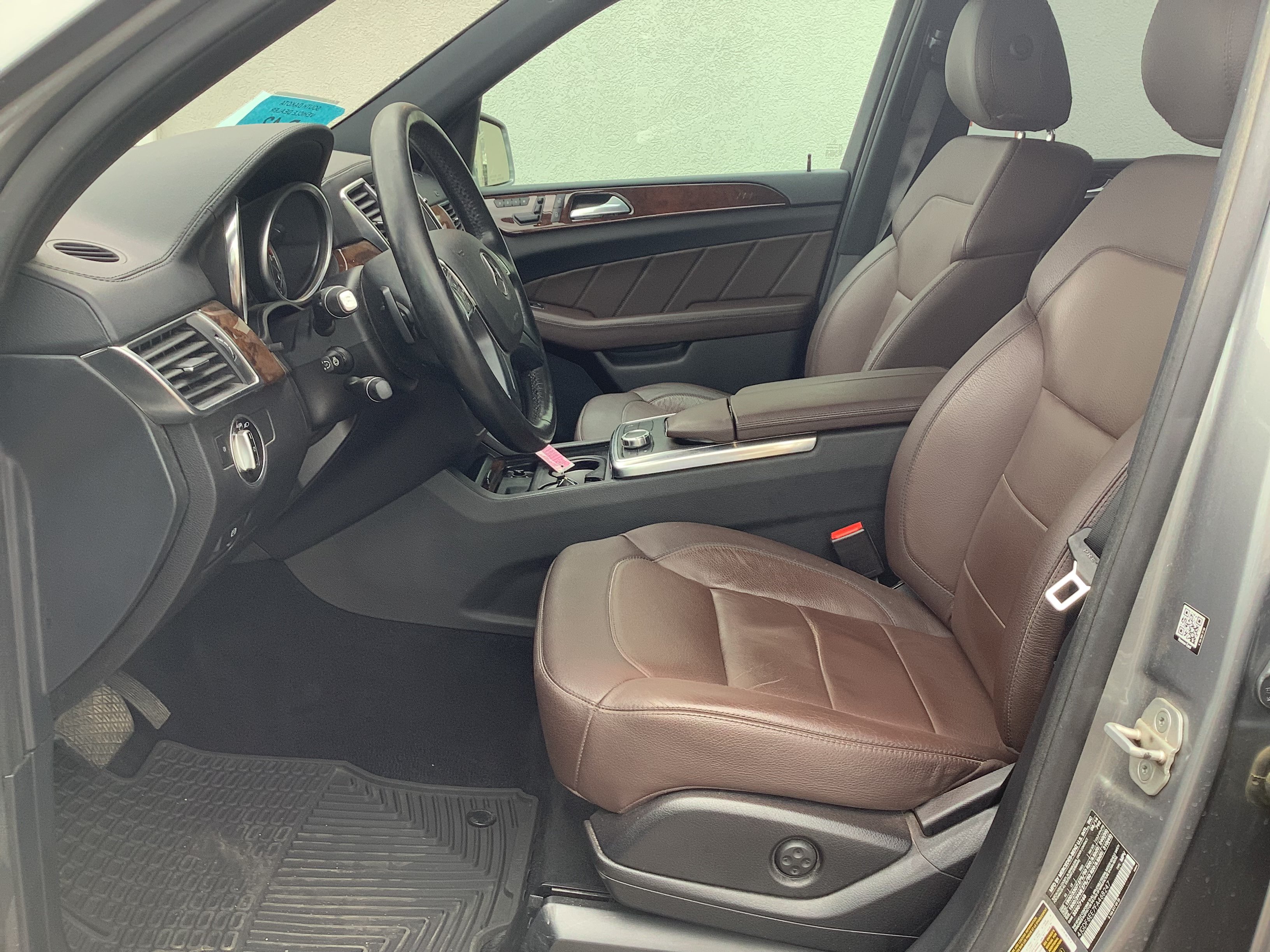 Used 2015 Mercedes-Benz GL 450 4MATIC image 11