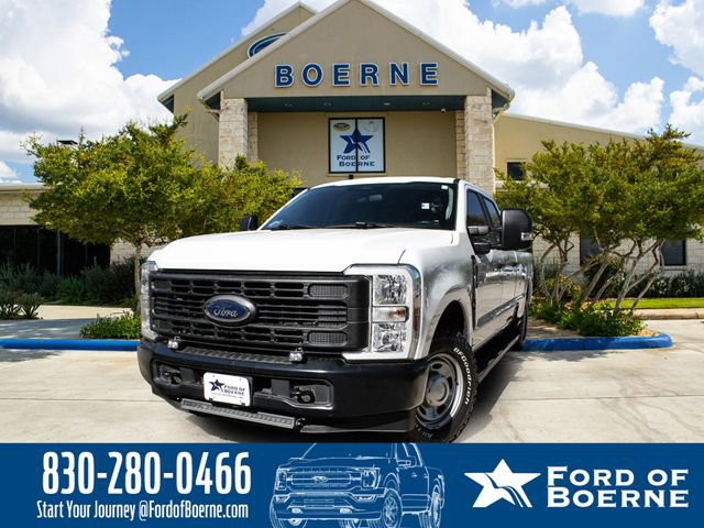 Used 2023 Ford F250 XL image 1