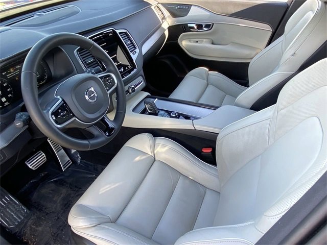 Used 2022 Volvo XC90 T8 R-Design w/ Advanced Package image 20