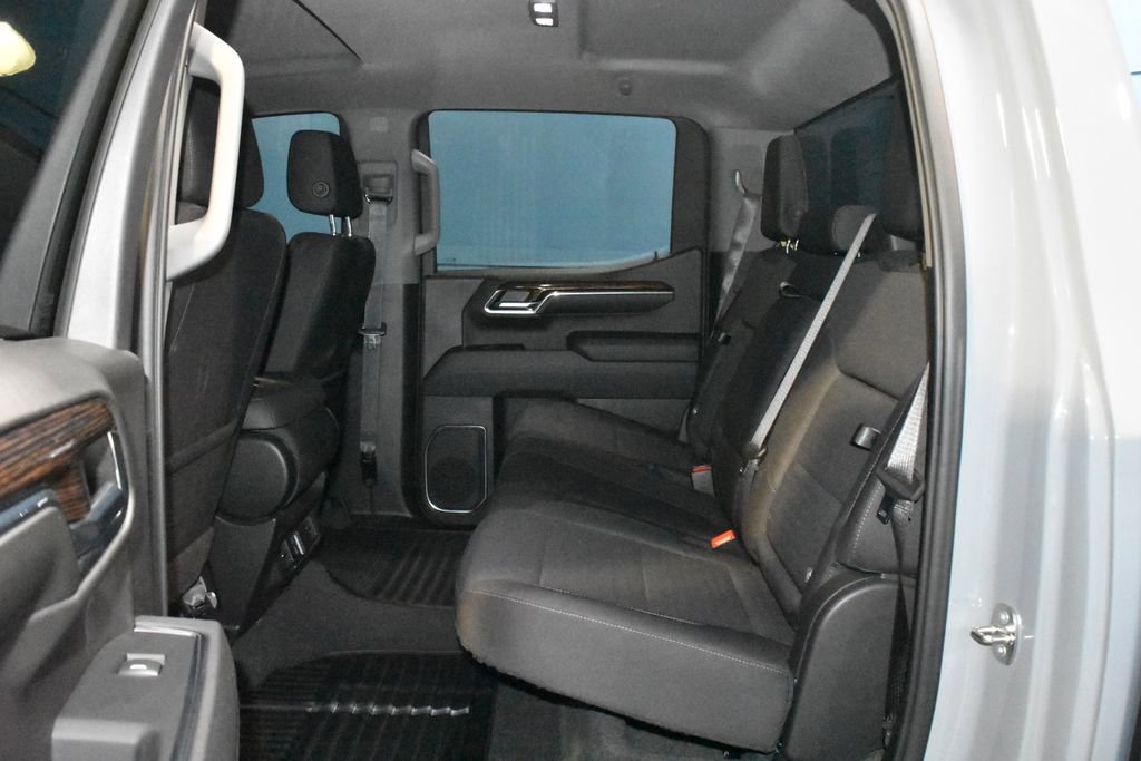 Used 2024 GMC Sierra 1500 Elevation image 18