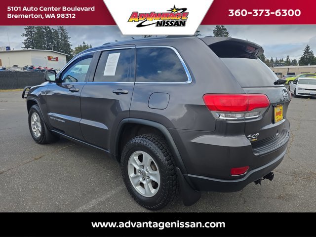 Used 2015 Jeep Grand Cherokee Laredo w/ Quick Order Package 23E AWD/4WD image 3