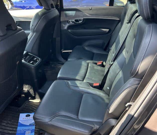 Used 2024 Volvo XC90 T8 Ultimate AWD/4WD image 6