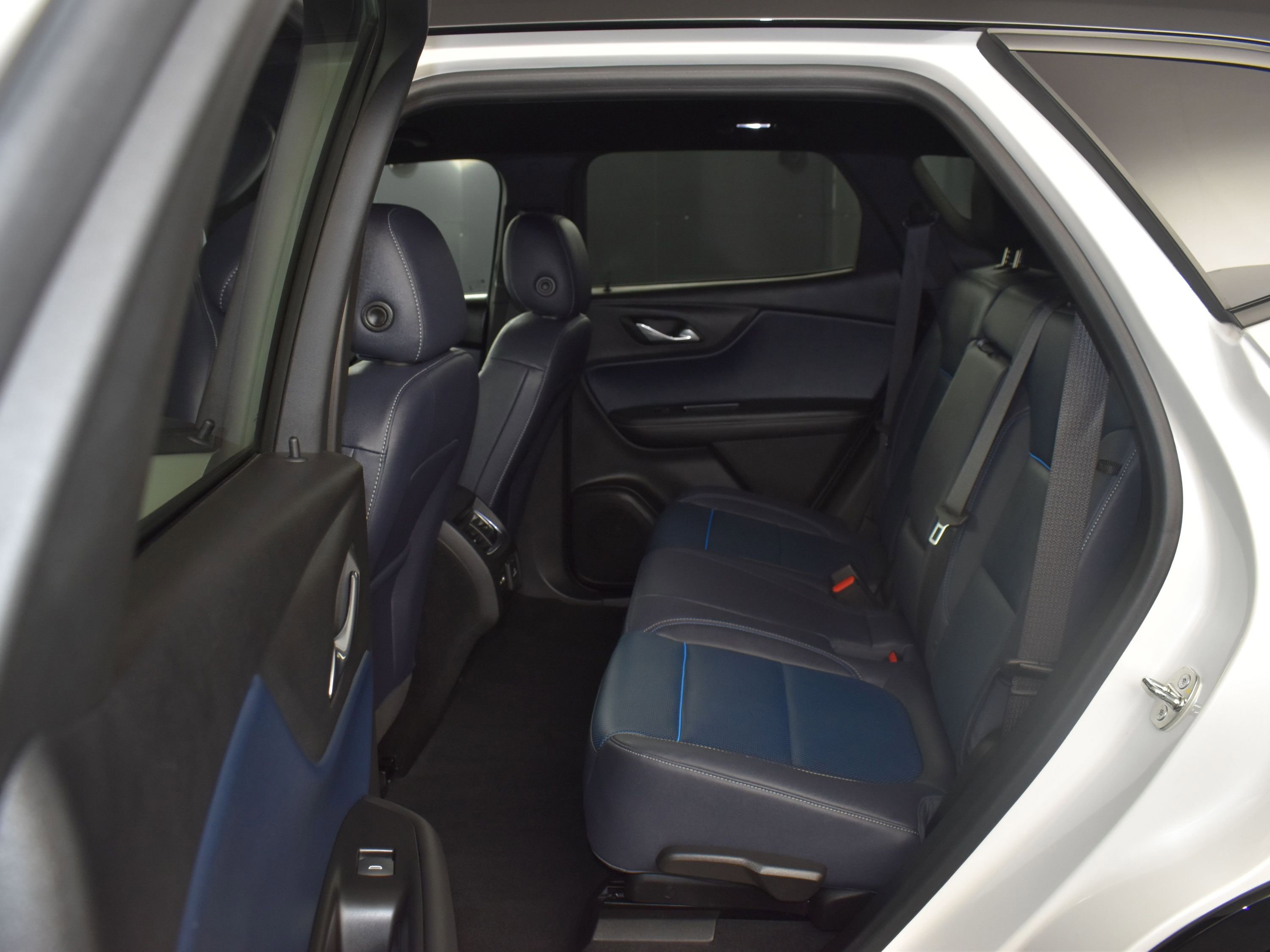 Used 2023 Chevrolet Blazer RS image 16