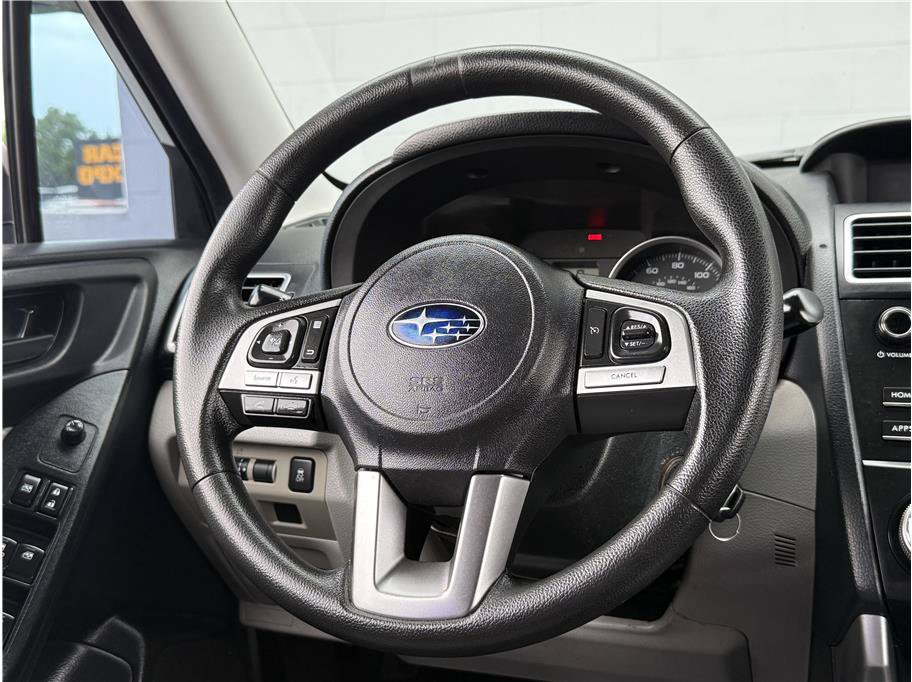 Used 2018 Subaru Forester 2.5i AWD/4WD image 13