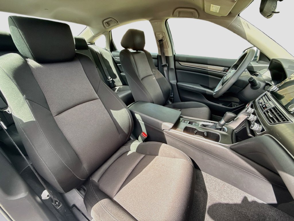 Used 2022 Honda Accord LX image 30