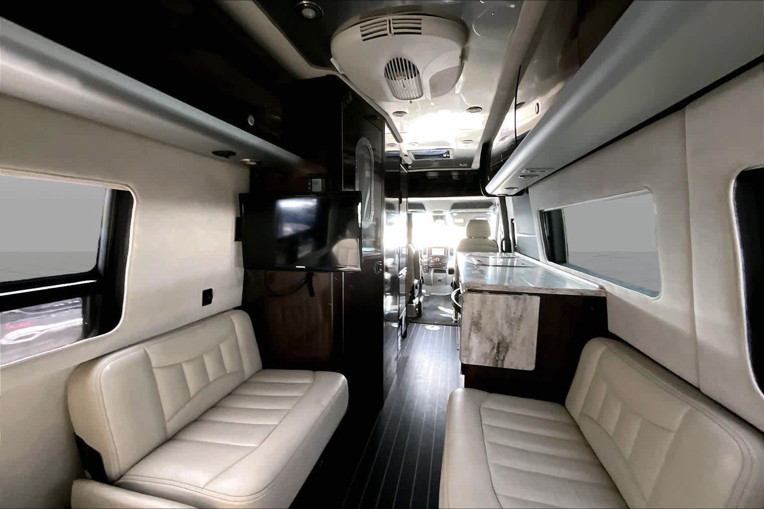 Used 2017 Mercedes-Benz Sprinter 3500 image 19