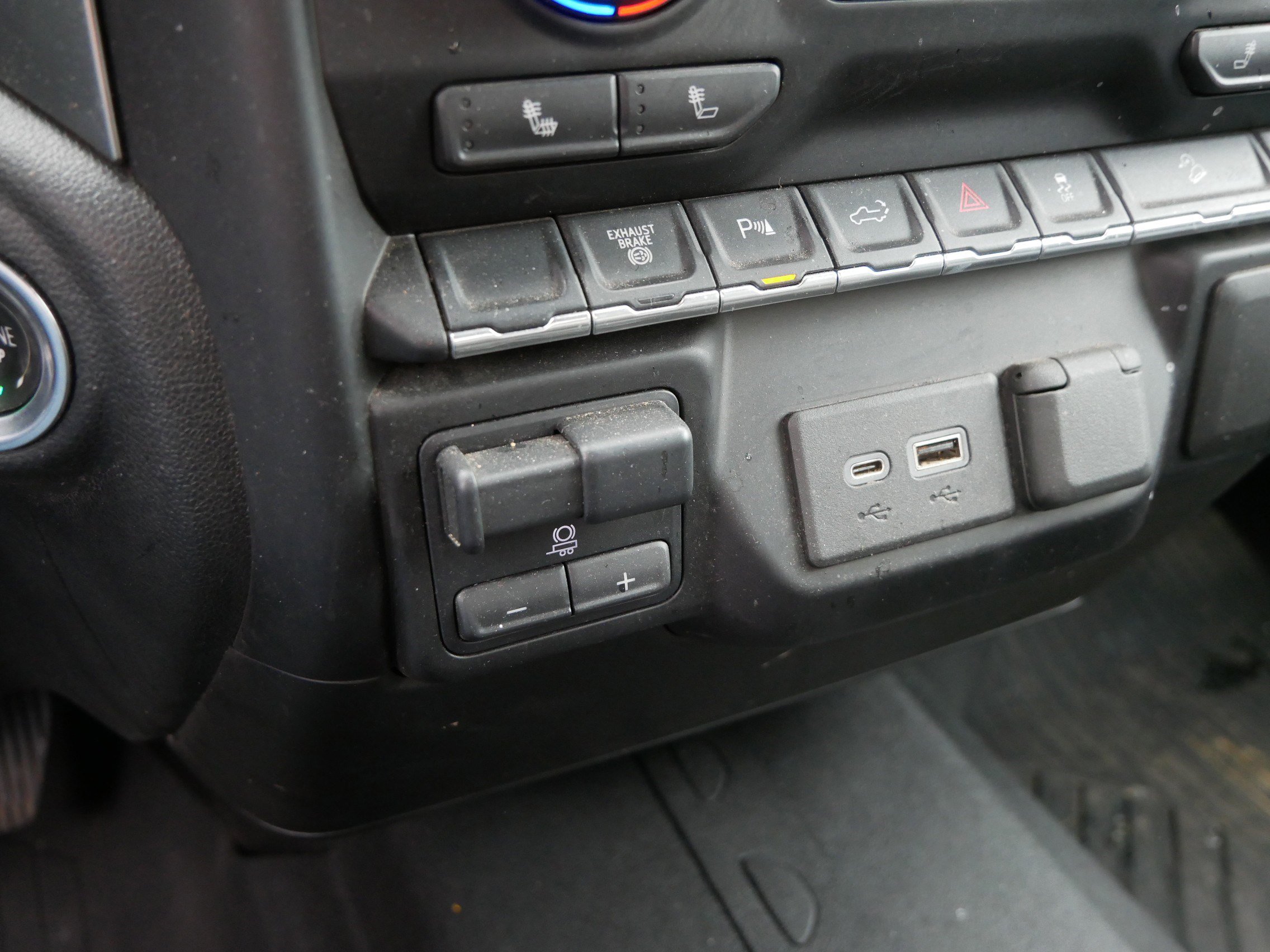 Used 2021 Chevrolet Silverado 2500 LT w/ All Star Edition image 29