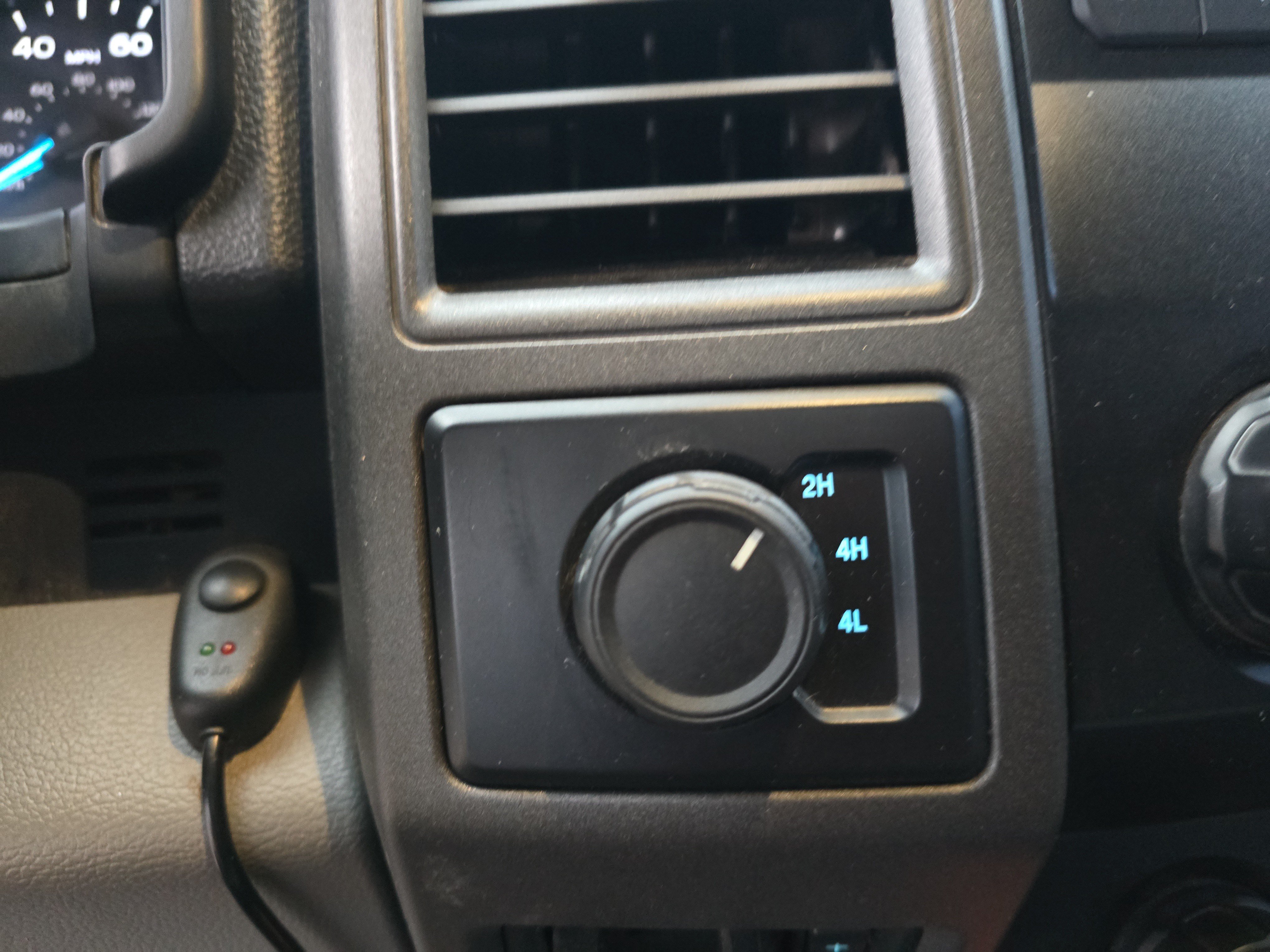 Used 2020 Ford F550 4x4 Regular Cab Super Duty image 25