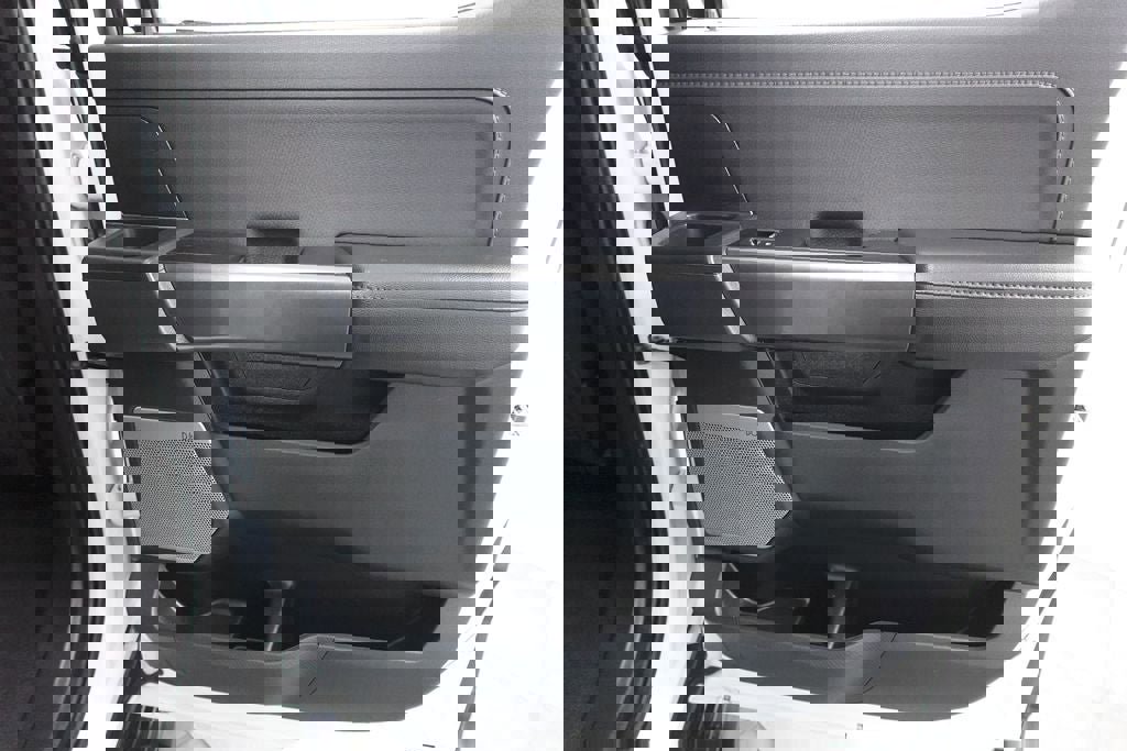 Used 2023 Ford F150 XLT w/ Equipment Group 302A High image 15