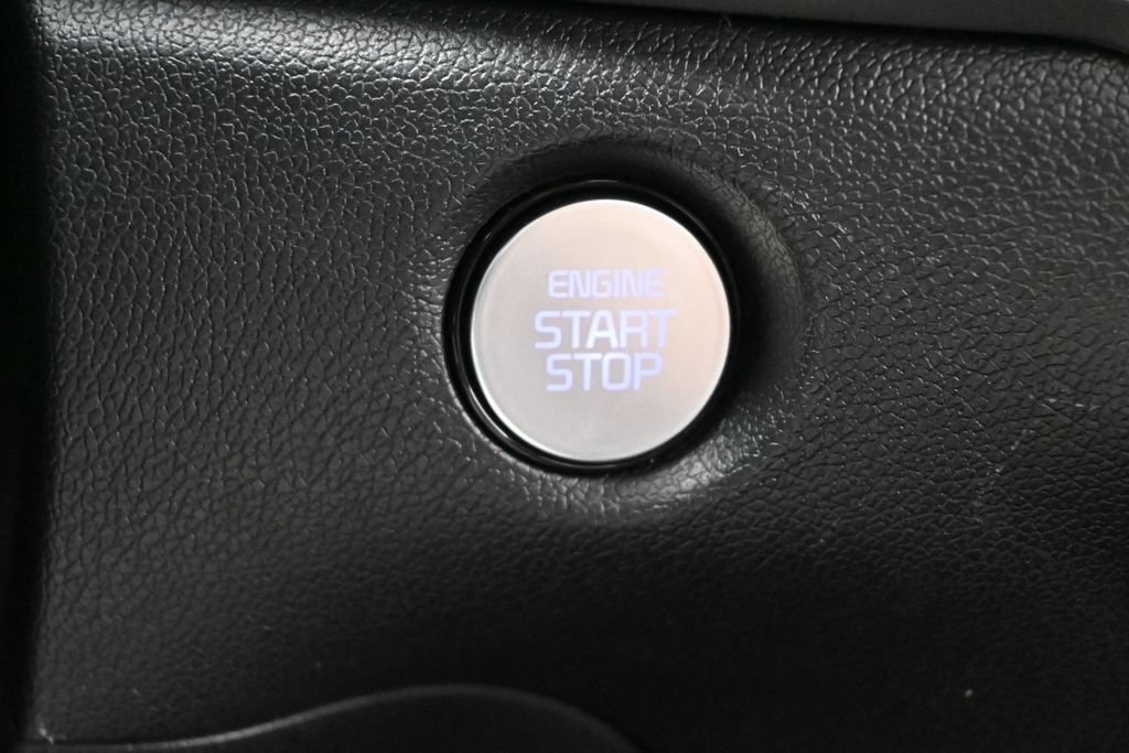 Used 2025 Kia Sorento S w/ Panoramic Sunroof Package FWD image 28