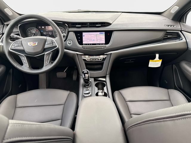 New 2026 Cadillac XT5 Premium Luxury w/ Driver Assist Package AWD/4WD image 15
