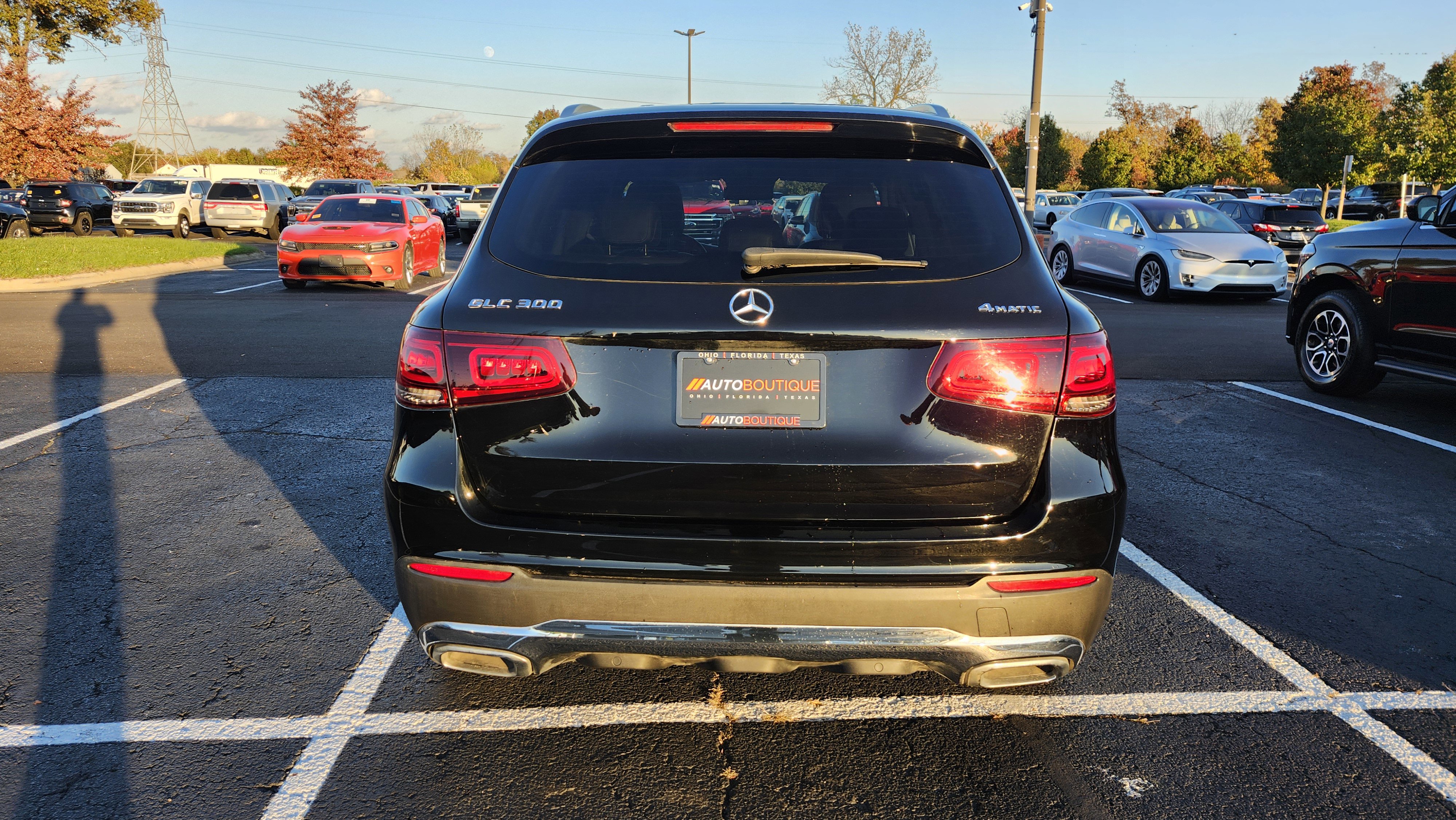 Used 2020 Mercedes-Benz GLC 300 4MATIC w/ Exterior Lighting Package image 10