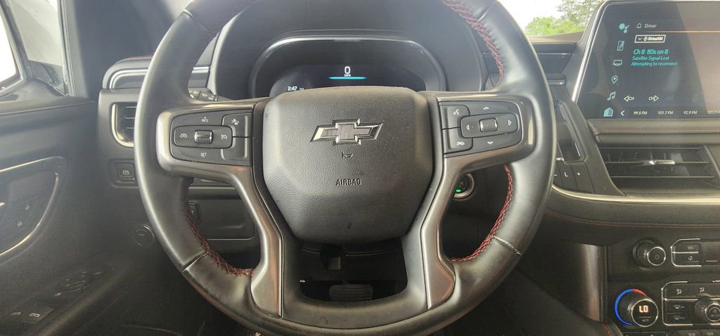 Used 2024 Chevrolet Suburban RST RWD image 29
