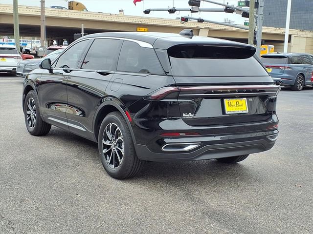 New 2026 Lincoln Nautilus Premier image 4