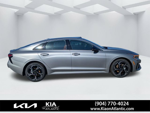 New 2027 Kia K5 GT-Line FWD image 2