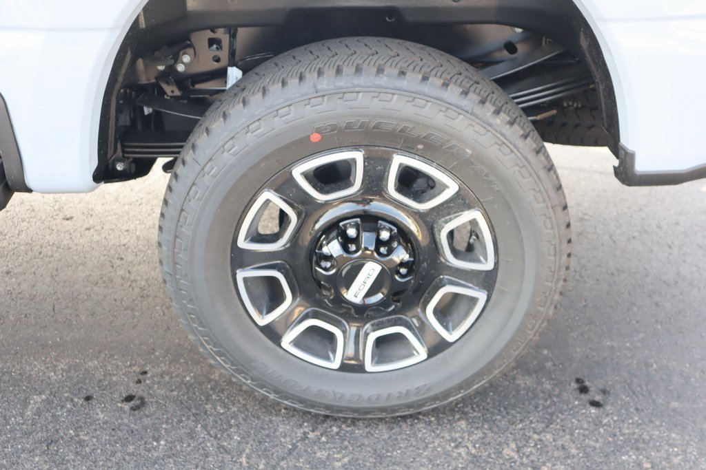 New 2026 Ford F250 Platinum image 20