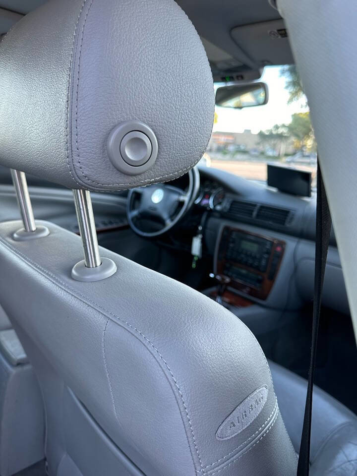 Used 2004 Volkswagen Passat GLX image 29