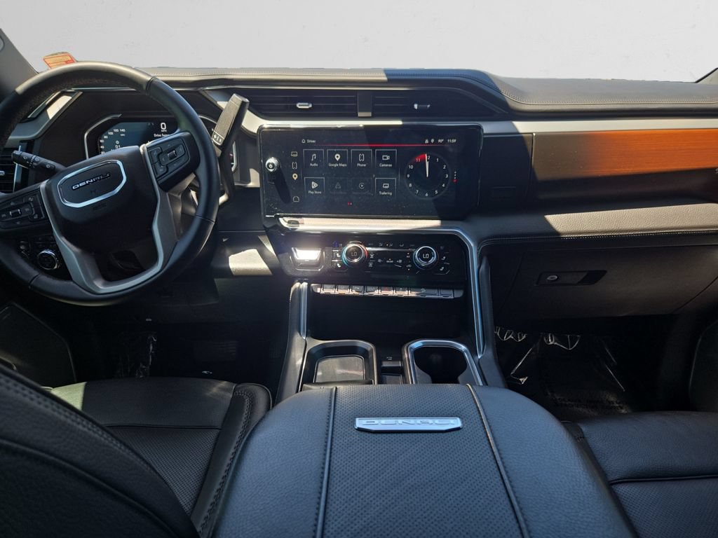 Used 2025 GMC Sierra 2500 Denali w/ Max Trailering Package AWD/4WD image 11