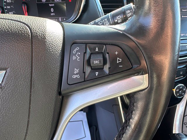 Used 2020 Chevrolet Trax Premier FWD image 21