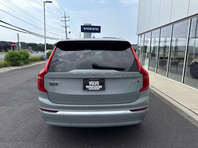 Certified 2025 Volvo XC90 B6 Plus w/ Protection Package Premier AWD/4WD image 4