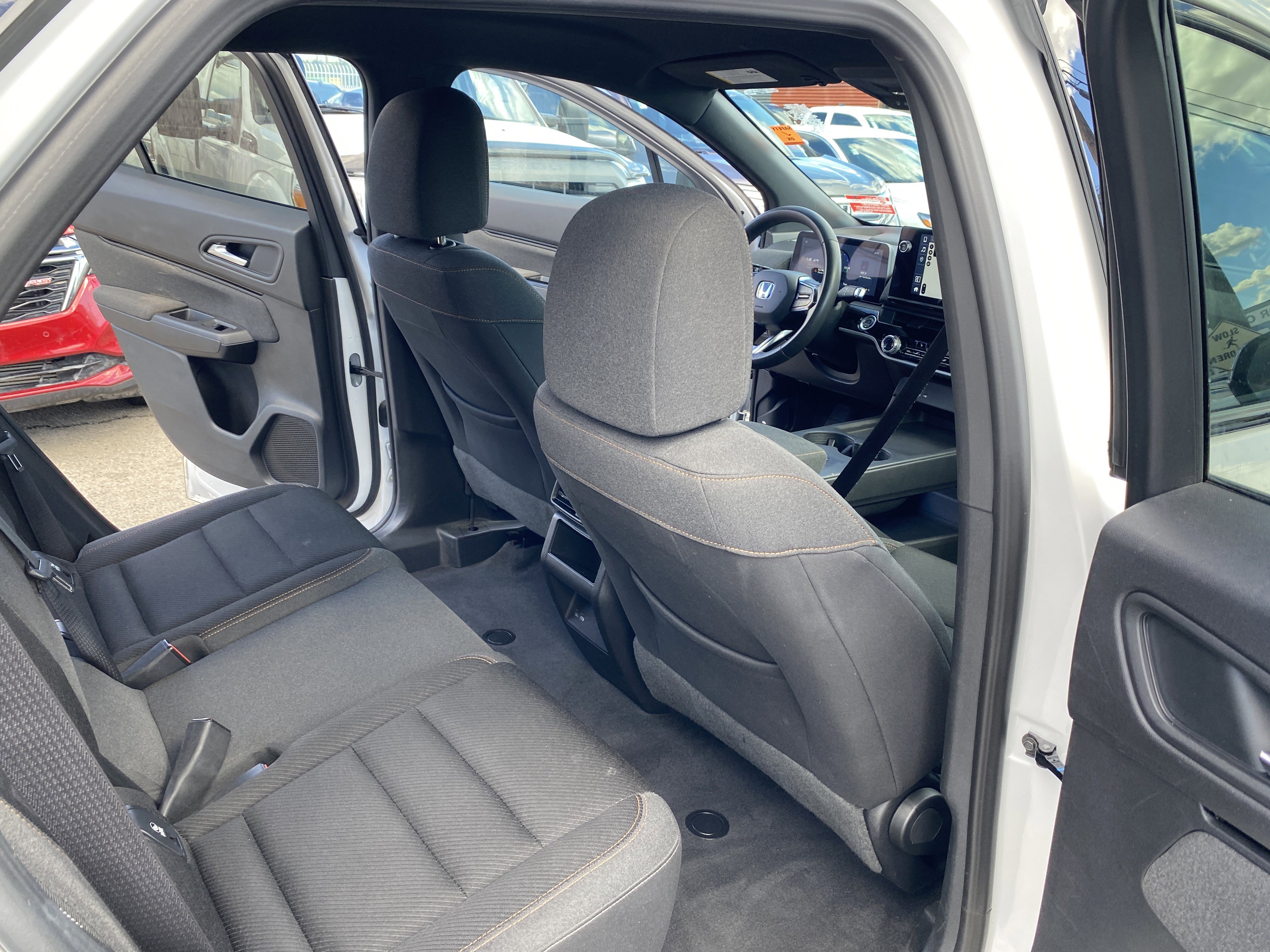 Used 2024 Honda Prologue EX image 23