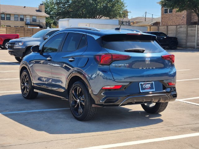 Used 2024 Buick Encore GX Sport Touring FWD image 3
