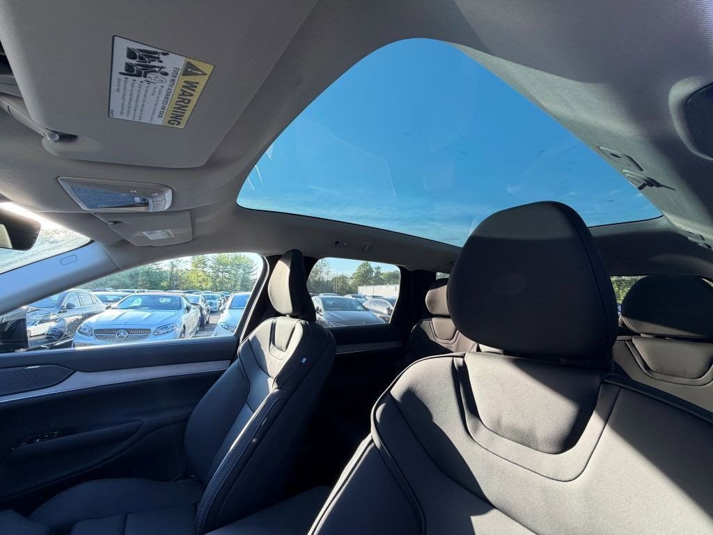 Used 2025 Volvo EX90 Ultra AWD/4WD image 12