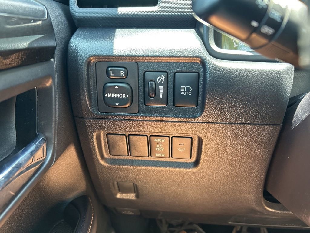 Used 2023 Toyota 4Runner 40th Anniversary SE AWD/4WD image 23