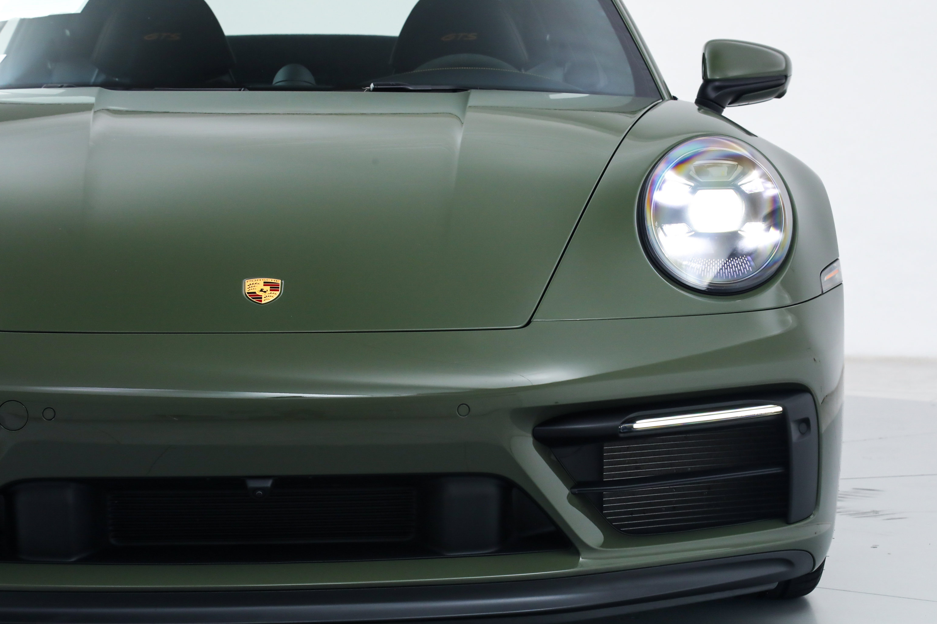 Used 2024 Porsche 911 GTS Coupe image 10