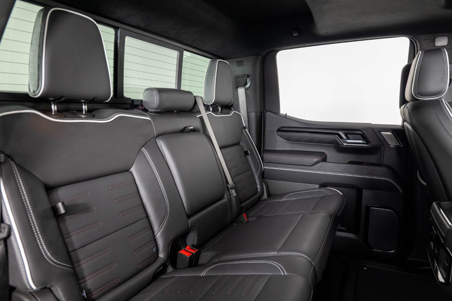 Used 2025 GMC Sierra 1500 AT4X AWD/4WD image 24
