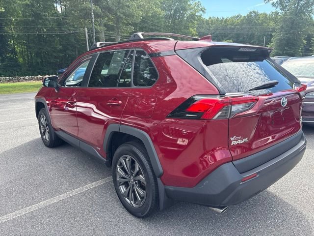Used 2024 Toyota RAV4 XLE Premium w/ Weather Package AWD/4WD image 7