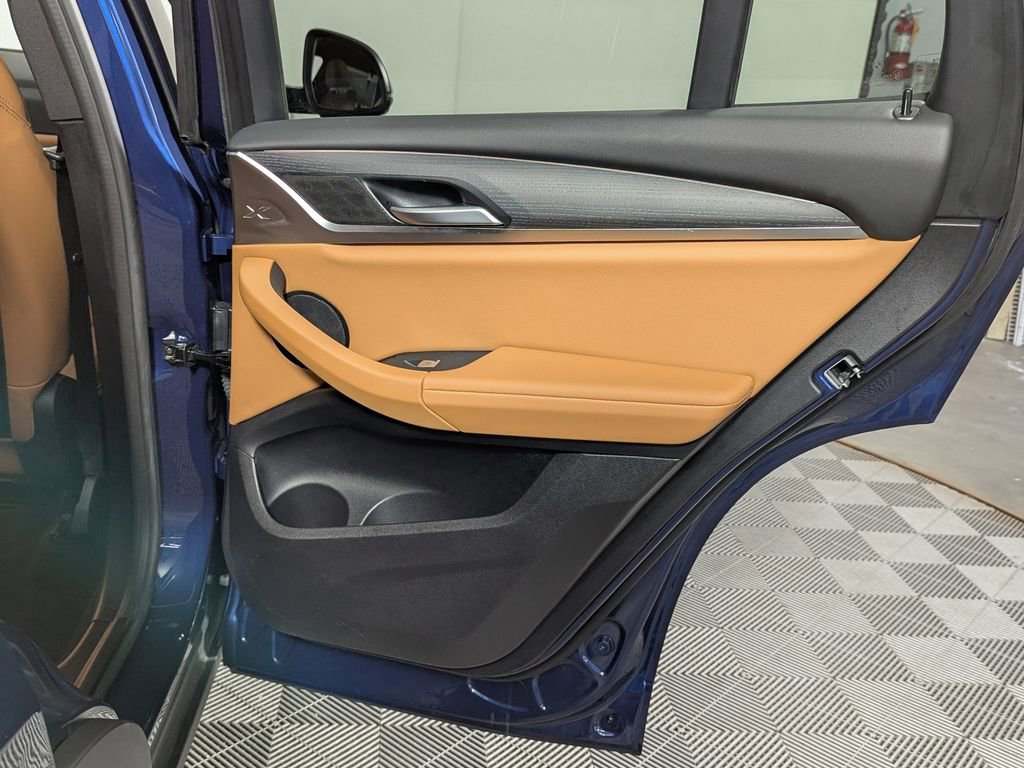 Certified 2024 BMW X3 xDrive30i w/ Premium Package image 39