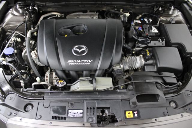 Used 2015 MAZDA MAZDA3 i Touring w/ Technology Package FWD image 25
