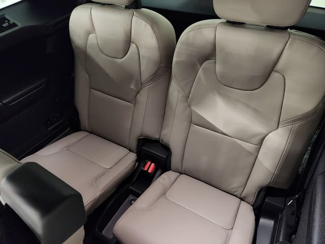 New 2026 Volvo XC90 T8 Ultra w/ Protection Package Premier AWD/4WD image 32