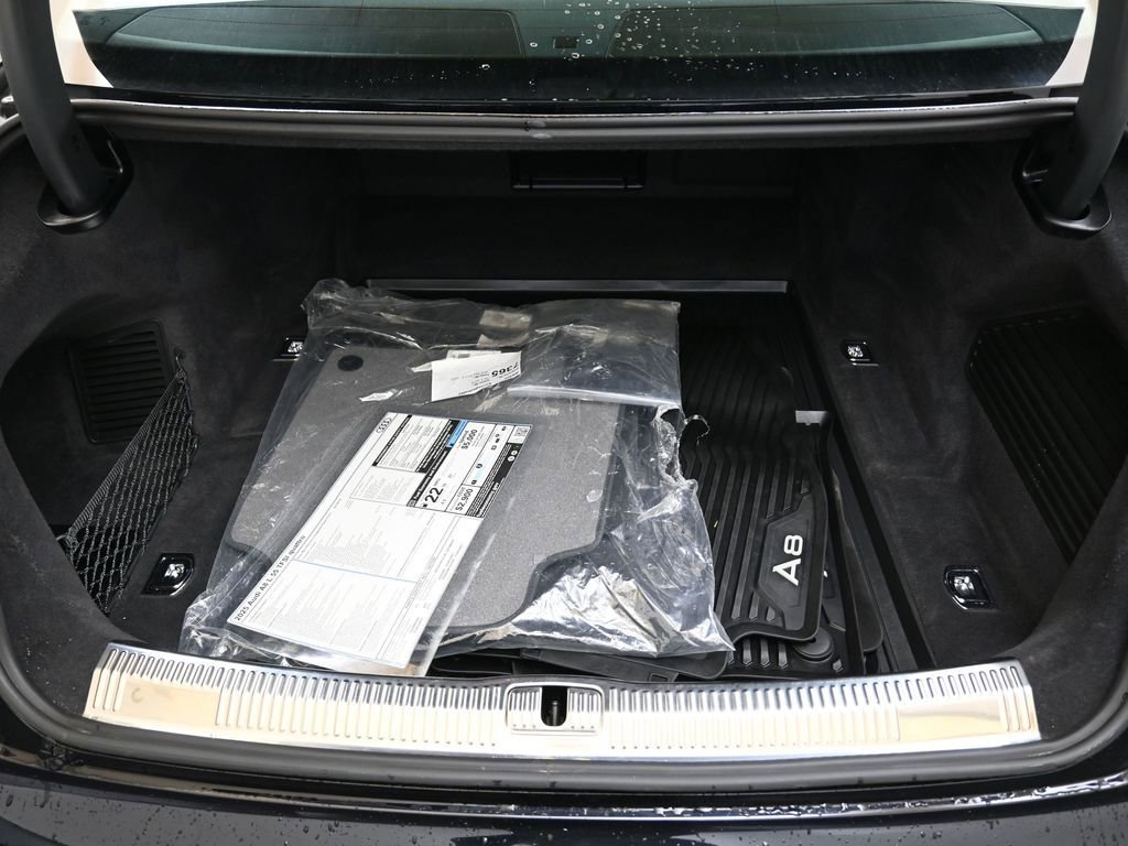 Certified 2025 Audi A8 L 3.0T image 17