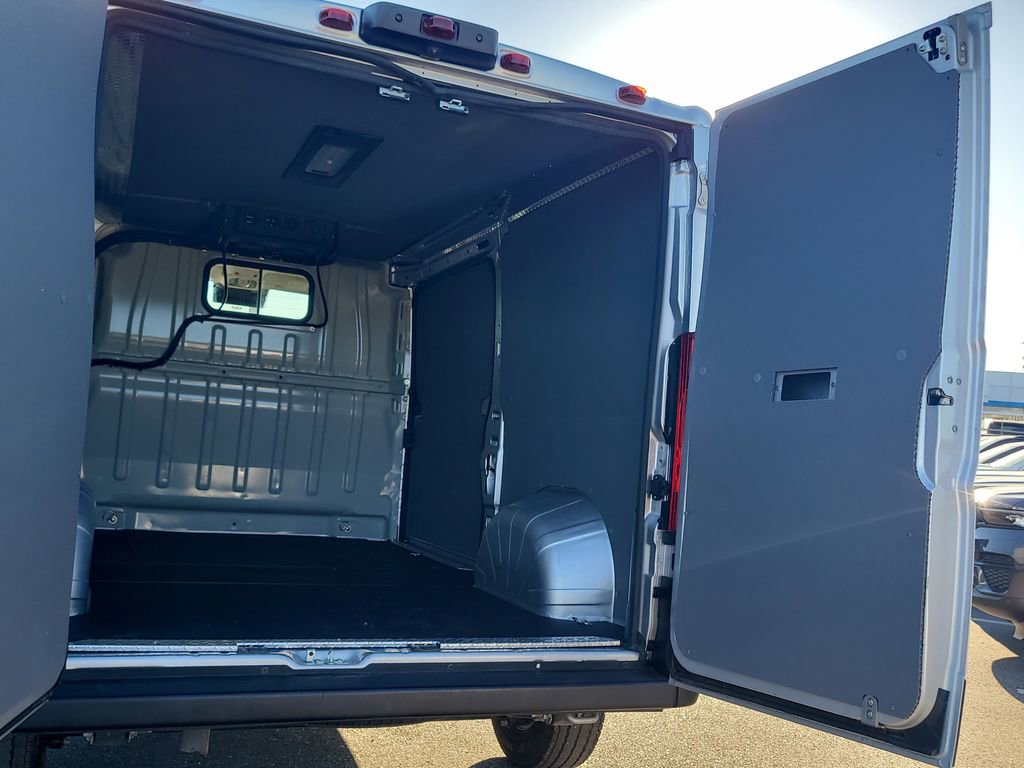 Used 2024 RAM ProMaster 1500 w/ Convenience Group image 9