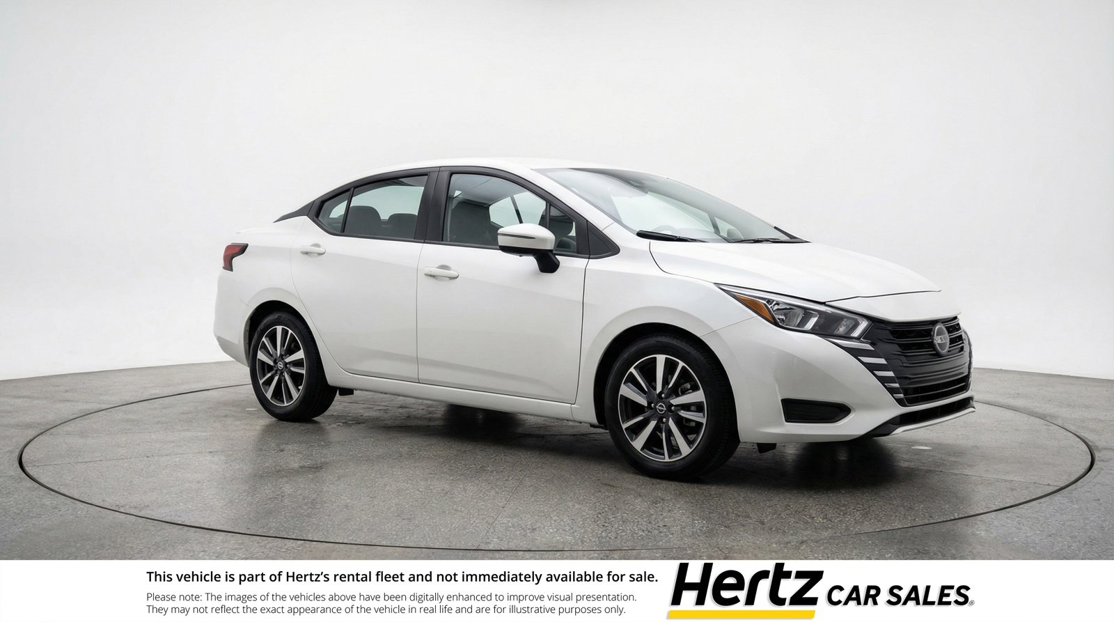 Used 2025 Nissan Versa SV FWD image 1
