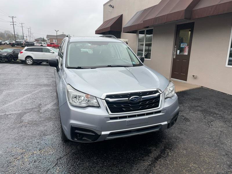 Used 2017 Subaru Forester 2.5i w/ Alloy Wheel Package AWD/4WD image 2